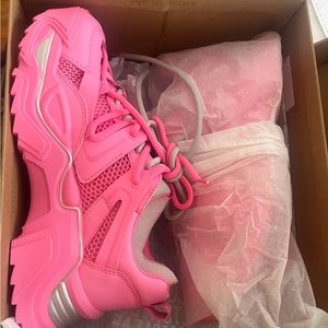 Steve Madden Sneakers